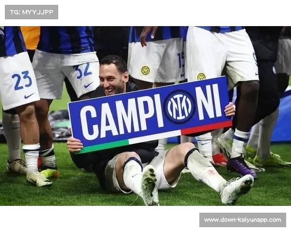 拜仁球迷俱乐部庆祝四十一载客场征战以无尽忠诚书写不朽传奇